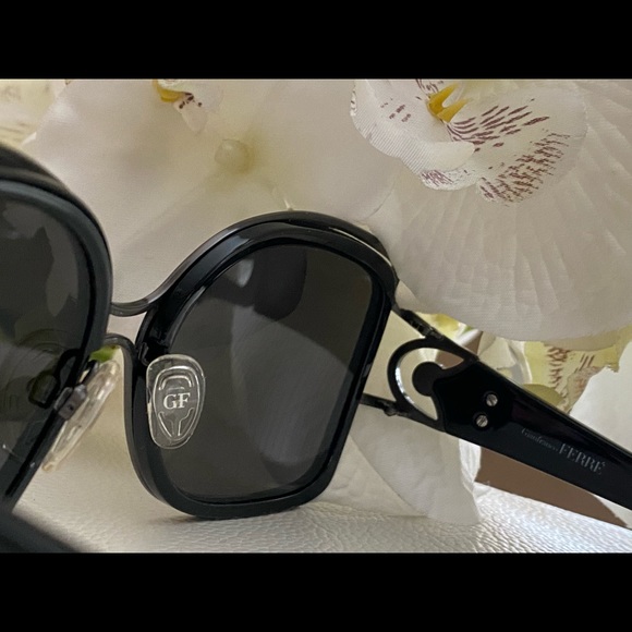 ? Gian Franco Ferre ??Sunglasses ??❤️ main image 8